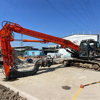 ZX210 Excavator Piling Arm | Custom Pile Driving Boom Attachment